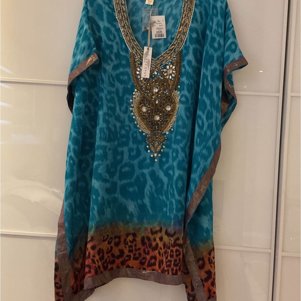 Lucky & Coco Beach Cover-up Size M